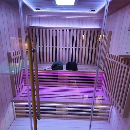 Сasa de vacaciones Sauna, Balneo, Terrasse, Parking, Le Totalement Privé Dans Maison Indépendante à La Décoration Soignée, Ensoleillé Et Sans Vis à Vis, Prise Ve, Calme Et Discrétion Garantis, Idéalement Situé Pour Visiter La Région, Animaux Bienvenues Saint-Jean-de-la-Neuville